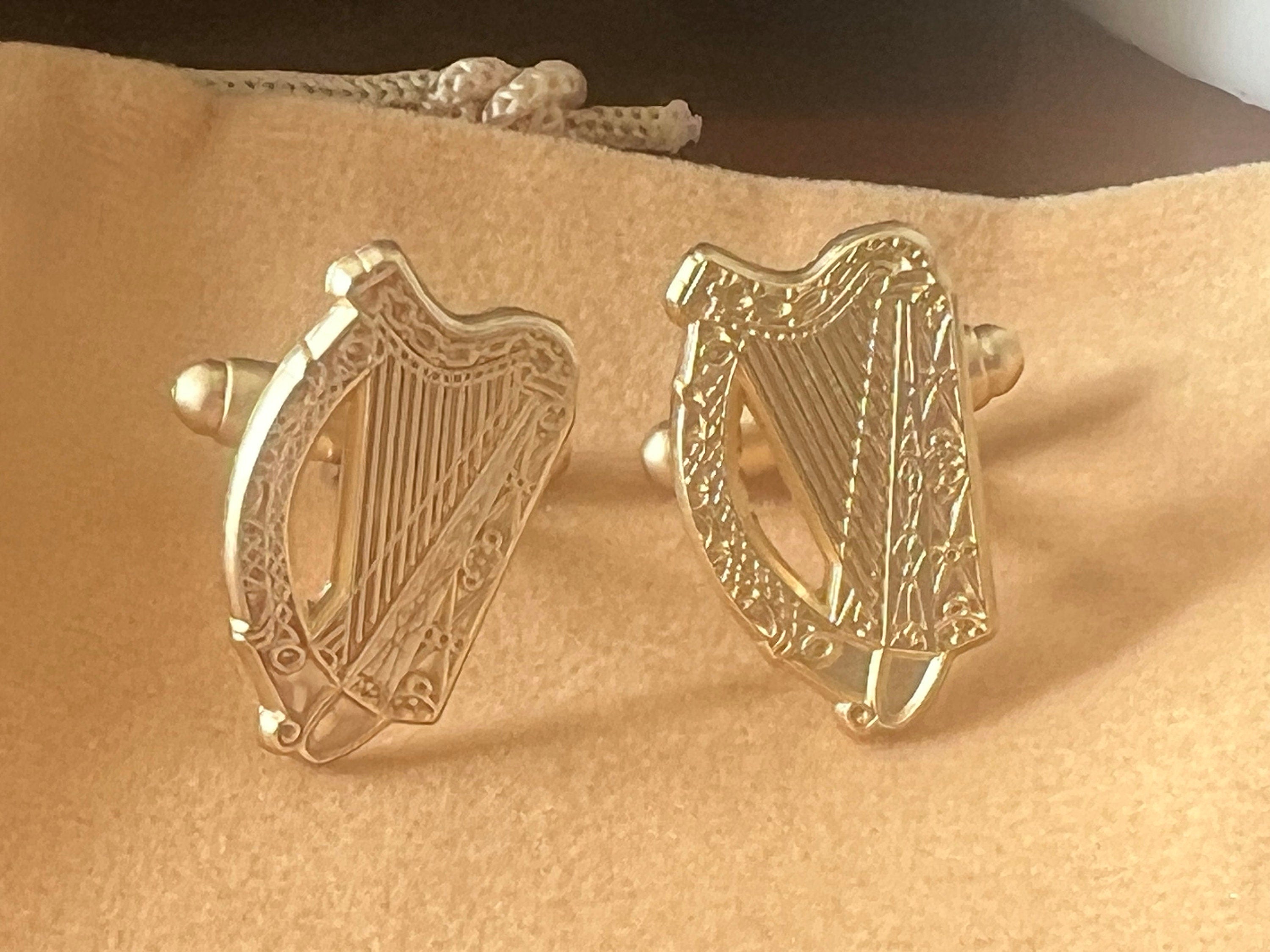 Elegant Irish Harp Cufflinks Exquisite Celtic Design Perfect for Weddings Irish Heritage Gifts and Formal Events Timeless Sophistication