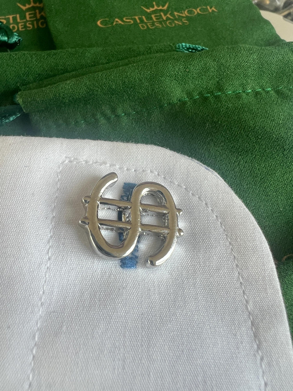 Luxury Dollar Sign Cufflinks for Men Premium Silver-Tone Accessories Perfect for Business Finance Professionals or Special Occasions