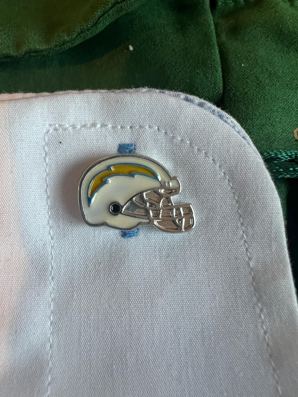 American Football Helmet Cufflinks Handcrafted Sports Accessories Unique Gift Football Fans Stylish Formal Wear Jewelry Perfect for Game Day