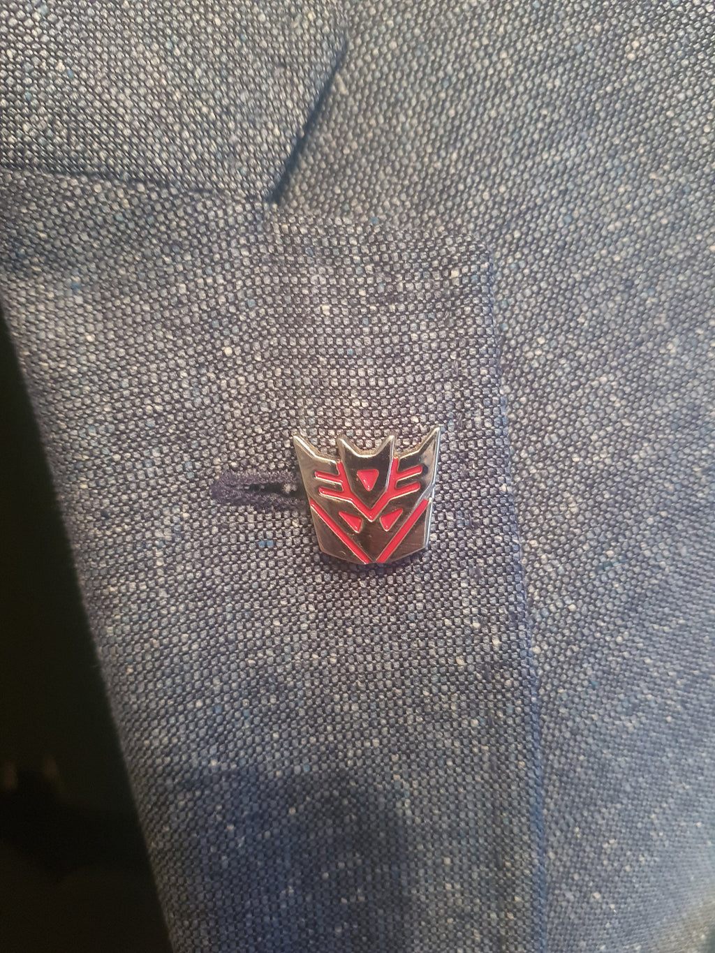 Transformers Decepticons Suit Pin Unique Decepticon Lapel Pin for Fans Sci-Fi Inspired Gift Stylish Accessory for Transformers Lovers