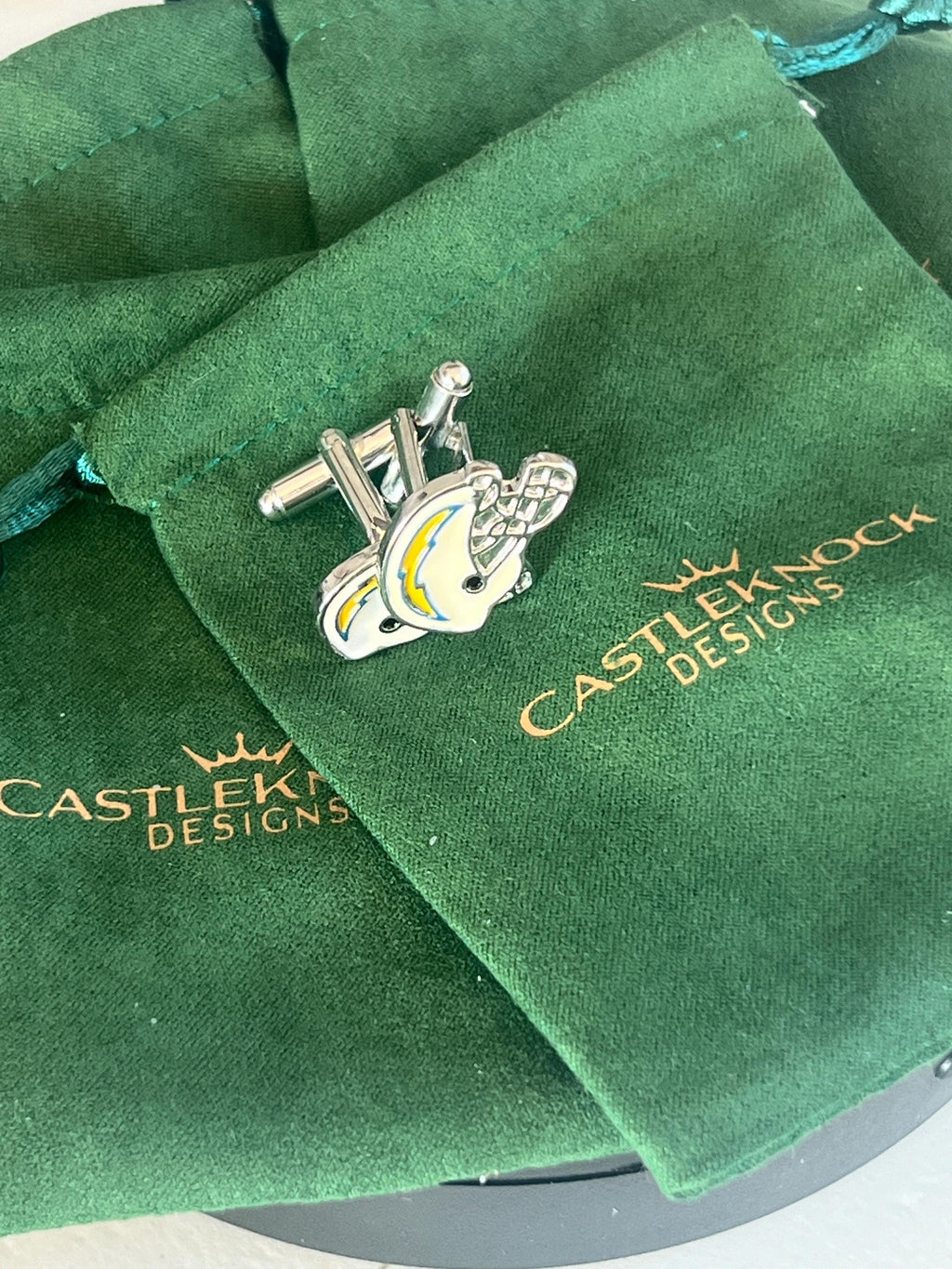 American Football Helmet Cufflinks Handcrafted Sports Accessories Unique Gift Football Fans Stylish Formal Wear Jewelry Perfect for Game Day