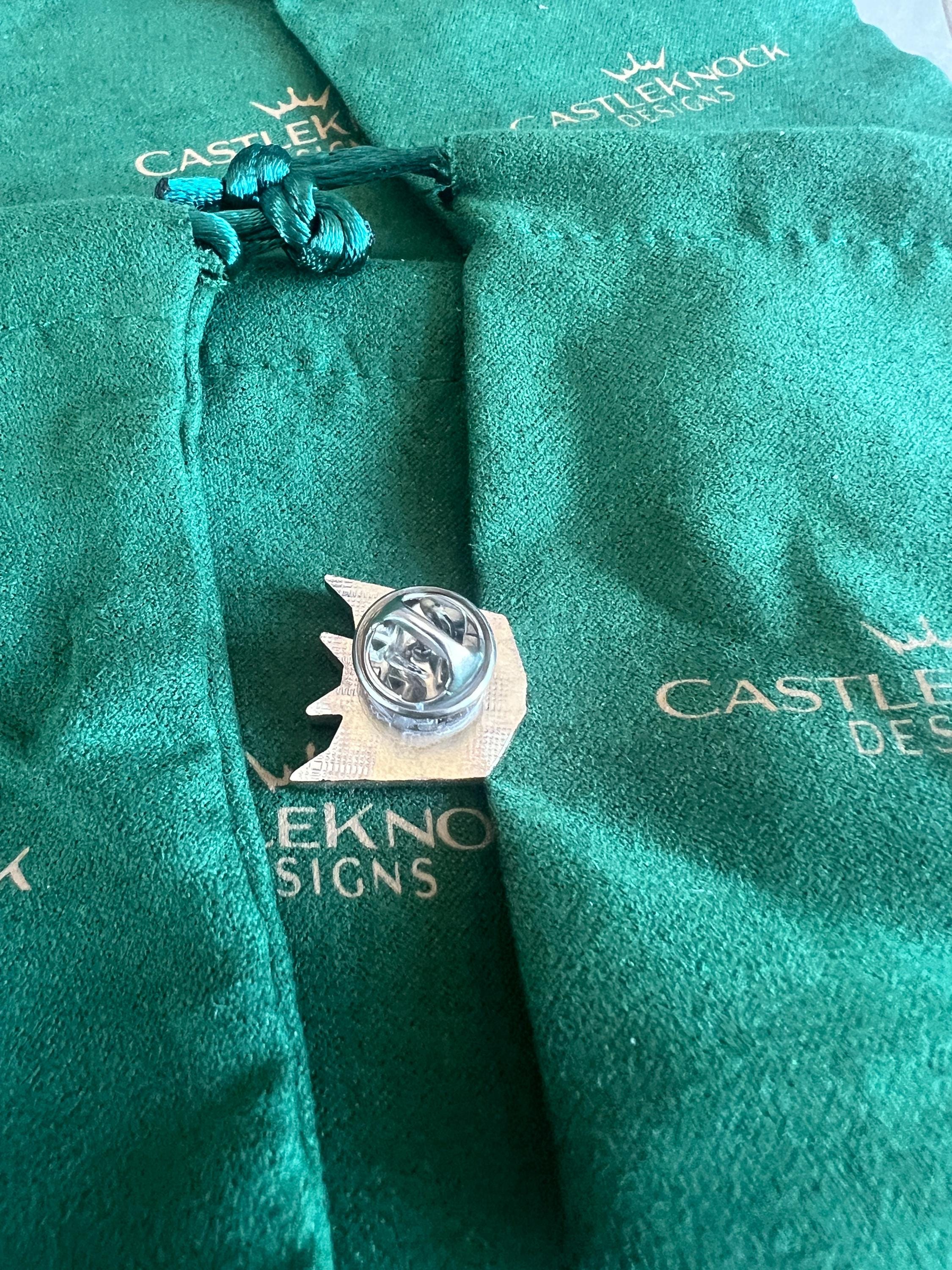 Transformers Decepticons Suit Pin Unique Decepticon Lapel Pin for Fans Sci-Fi Inspired Gift Stylish Accessory for Transformers Lovers