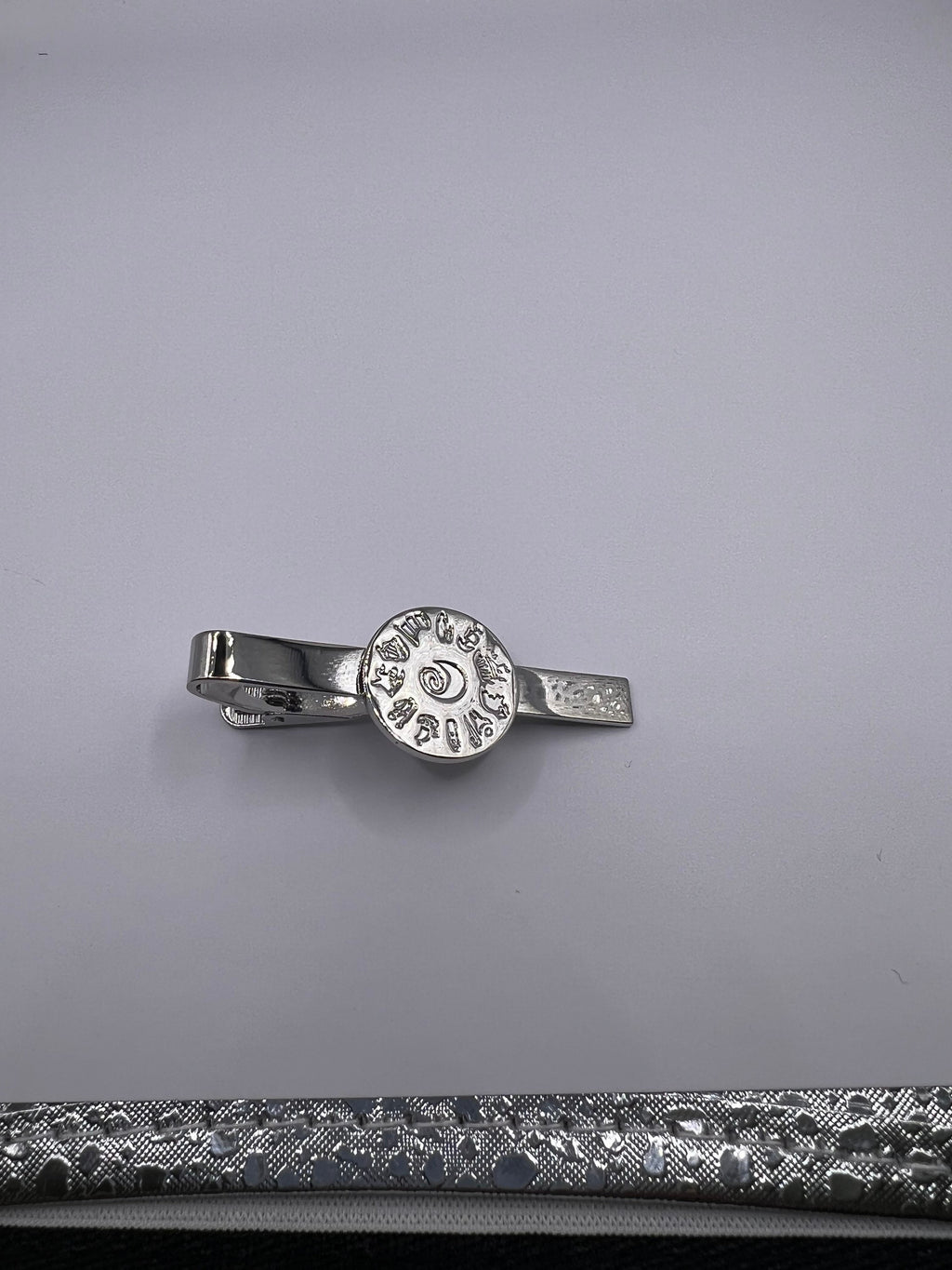 Irish History of Ireland Silver Tie Clip Historical Accessory Unique Gift for History Enthusiasts Elegant Men's Jewelry Stylish Tie Bar