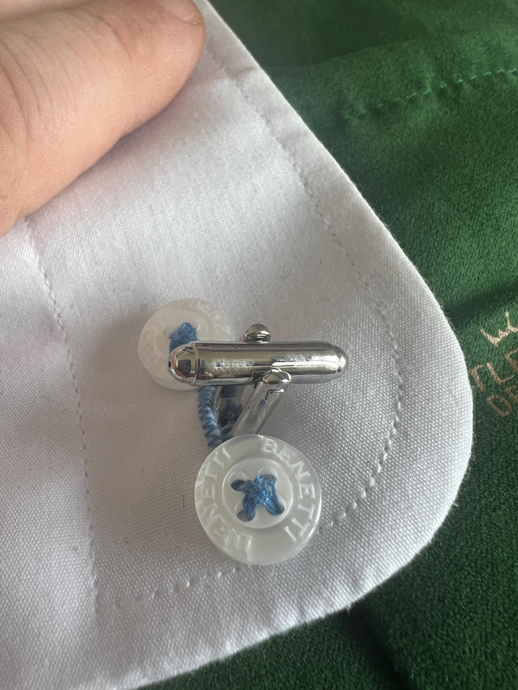 Classic Drum Kit Cufflinks for Men Perfect Gift for Musicians Drummers Unique Silver-Tone Accessories for Weddings Events or Everyday Style