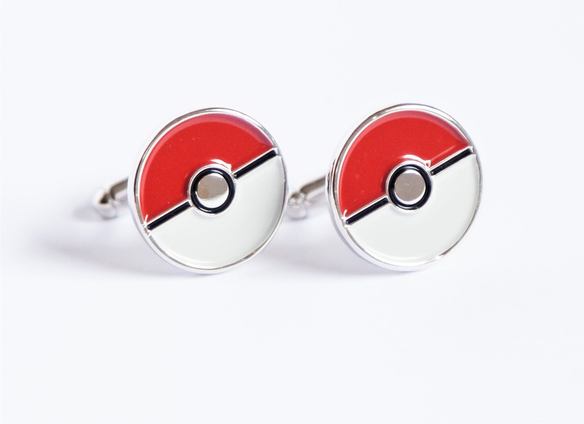 Pokemon Poke Ball Cufflinks Suit Pin Tieclip Set Pokemon Fans Ideal Gift for Special Occasions Collectors and Enthusiasts Perfect for Event
