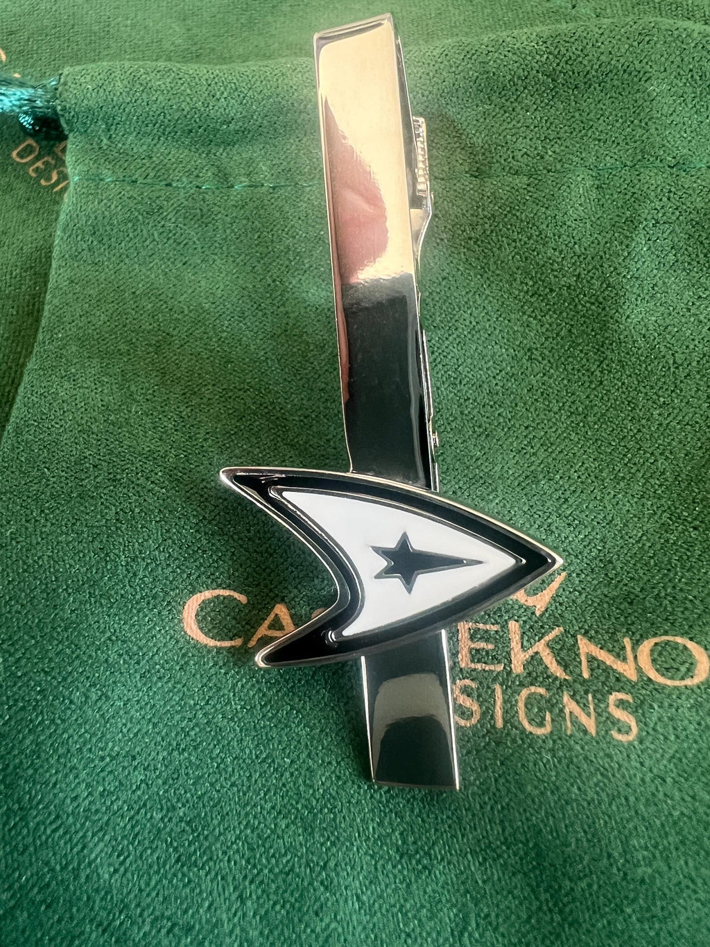 Star Trek Tie Clip Sci-Fi Fan Gift Starfleet Insignia Tie Bar Geeky Men's Accessory Trekkie Gift Starship Enterprise Inspired Tie Clip