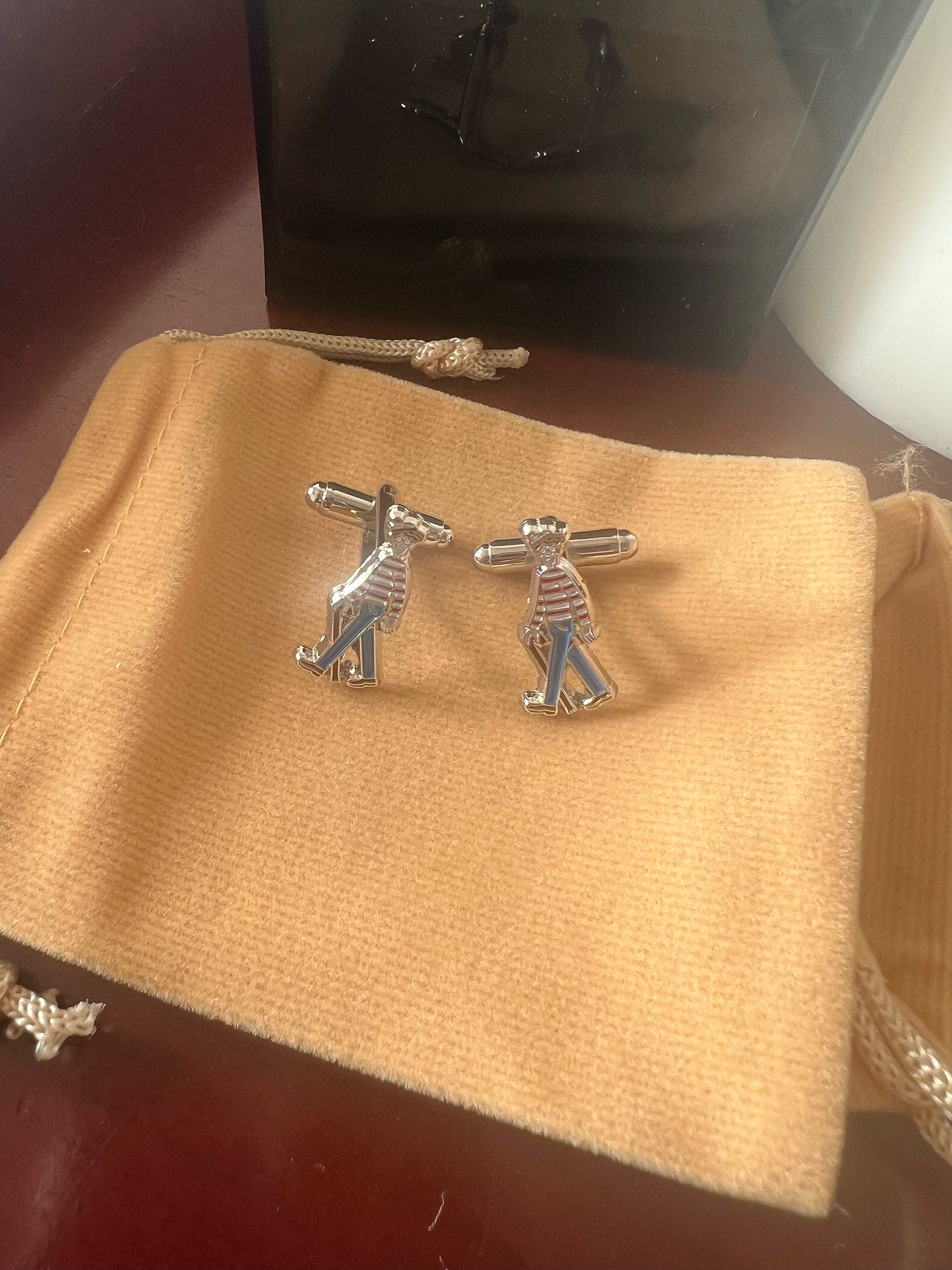 Where's Wally Cufflinks Fun Men's Accessory Wally-Themed Jewelry Unique Gift for Fans Playful Suit Cufflinks Whimsical Style Statement