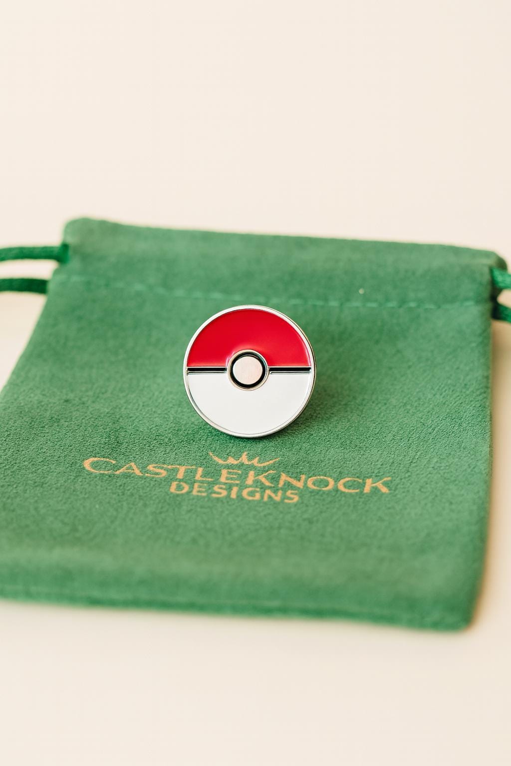 Pokemon Pokeball Lapel Pin Suit Pin Gaming Accessory Fan Jewelry Unique Pokeball Inspired Gift Collectible Pokemon Fan Suit Decoration