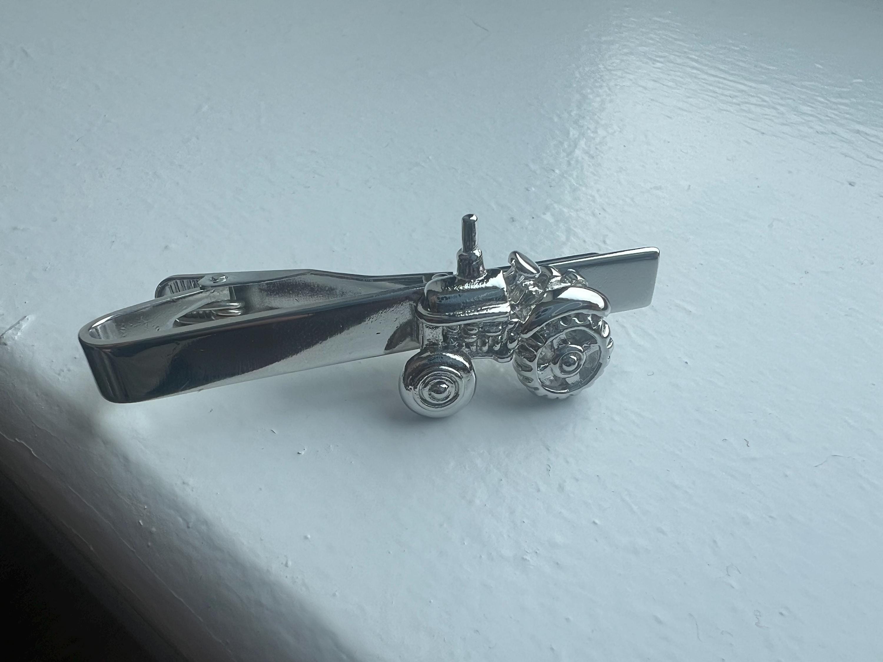 Vintage Tractor Tie Clip Handcrafted Farm Machinery Jewelery for Men Retro Agricultural Gift Unique Farmer Accessories Irish Farmer Gift