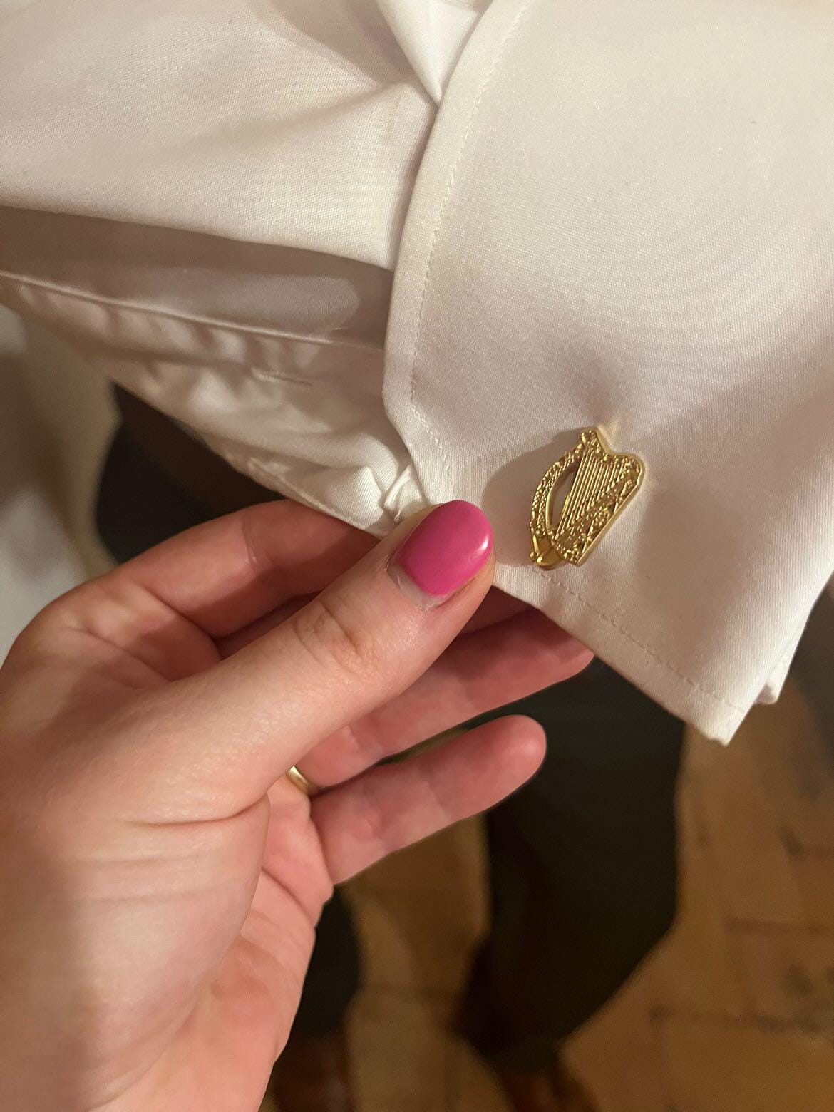 Elegant Irish Harp Cufflinks Exquisite Celtic Design Perfect for Weddings Irish Heritage Gifts and Formal Events Timeless Sophistication