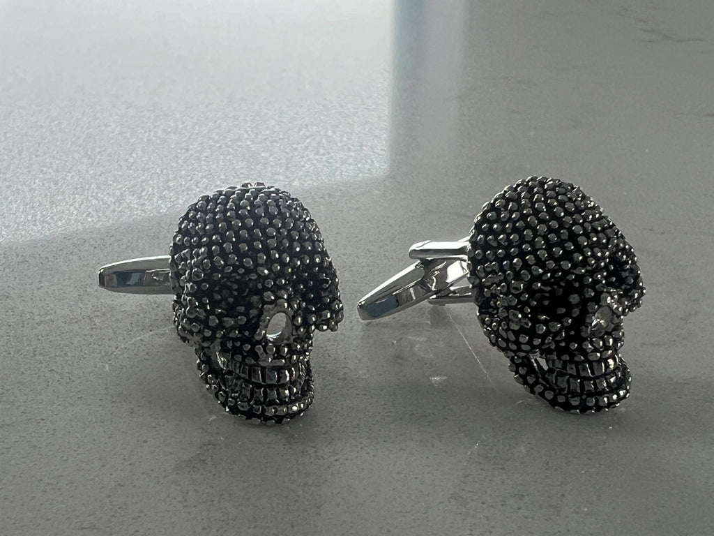Silver Skull Cufflinks Gothic Men's Jewelry Skeleton Themed Accessories Halloween Gift for Him Wedding Birthday Groom Cufflinks