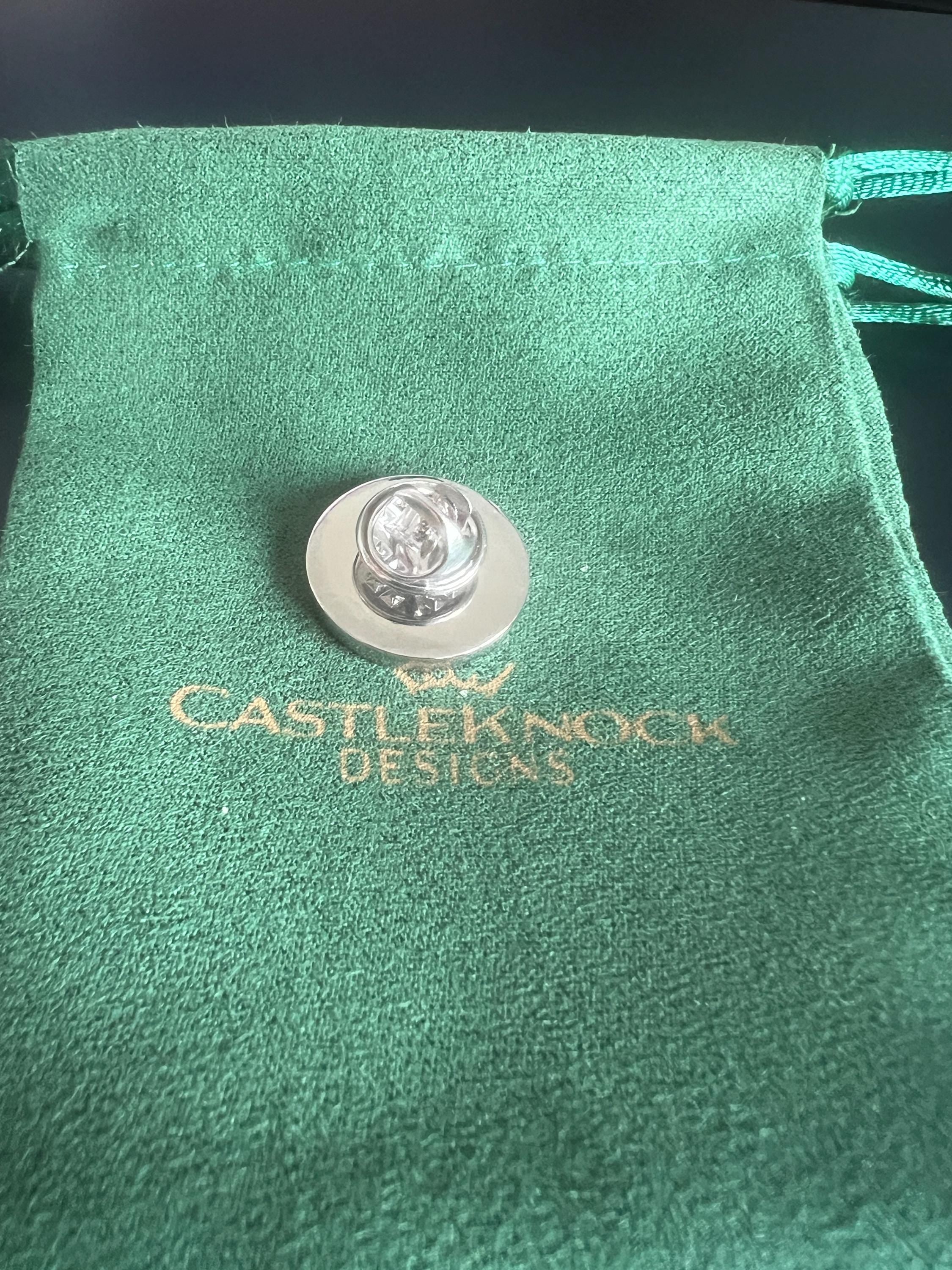 Pokemon Pokeball Lapel Pin Suit Pin Gaming Accessory Fan Jewelry Unique Pokeball Inspired Gift Collectible Pokemon Fan Suit Decoration