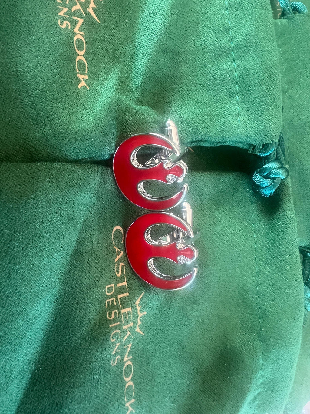 Rebel Alliance Cufflinks Red Star Wars Accessory Sci-Fi Fan Jewelry Rebel Symbol Cufflinks Unique Gift for Star Wars Fans Stylish Suit Decor