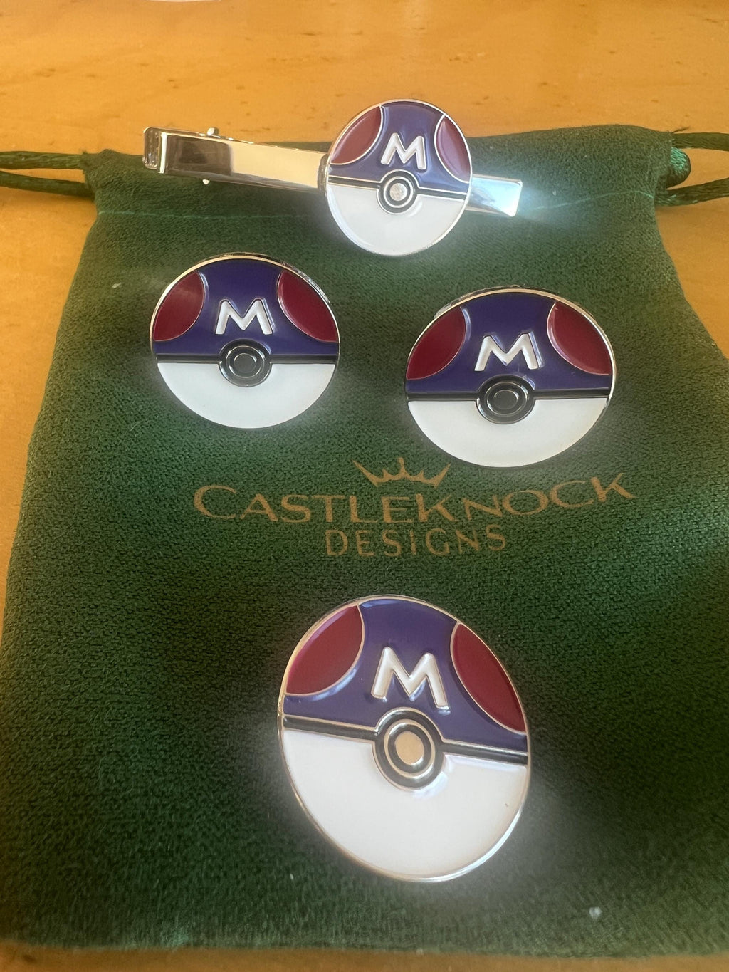 Pokemon Master Ball Cufflinks Suit Pin Tieclip Set Pokemon Fans Ideal Gift for Special Occasions Collectors and Enthusiasts Perfect Event