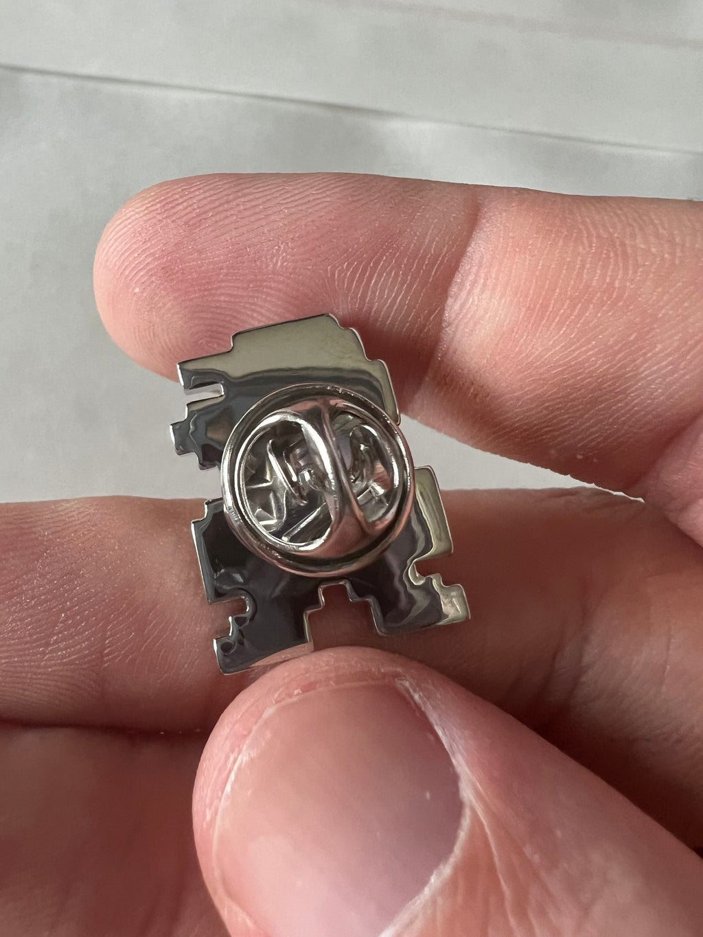 Mario 8 Bit Design Suit Pin Lapel Retro Gaming Accessory Video Game Fan Jewelry Mario Inspired Gift Unique Gamer Suit Decoration for Fans