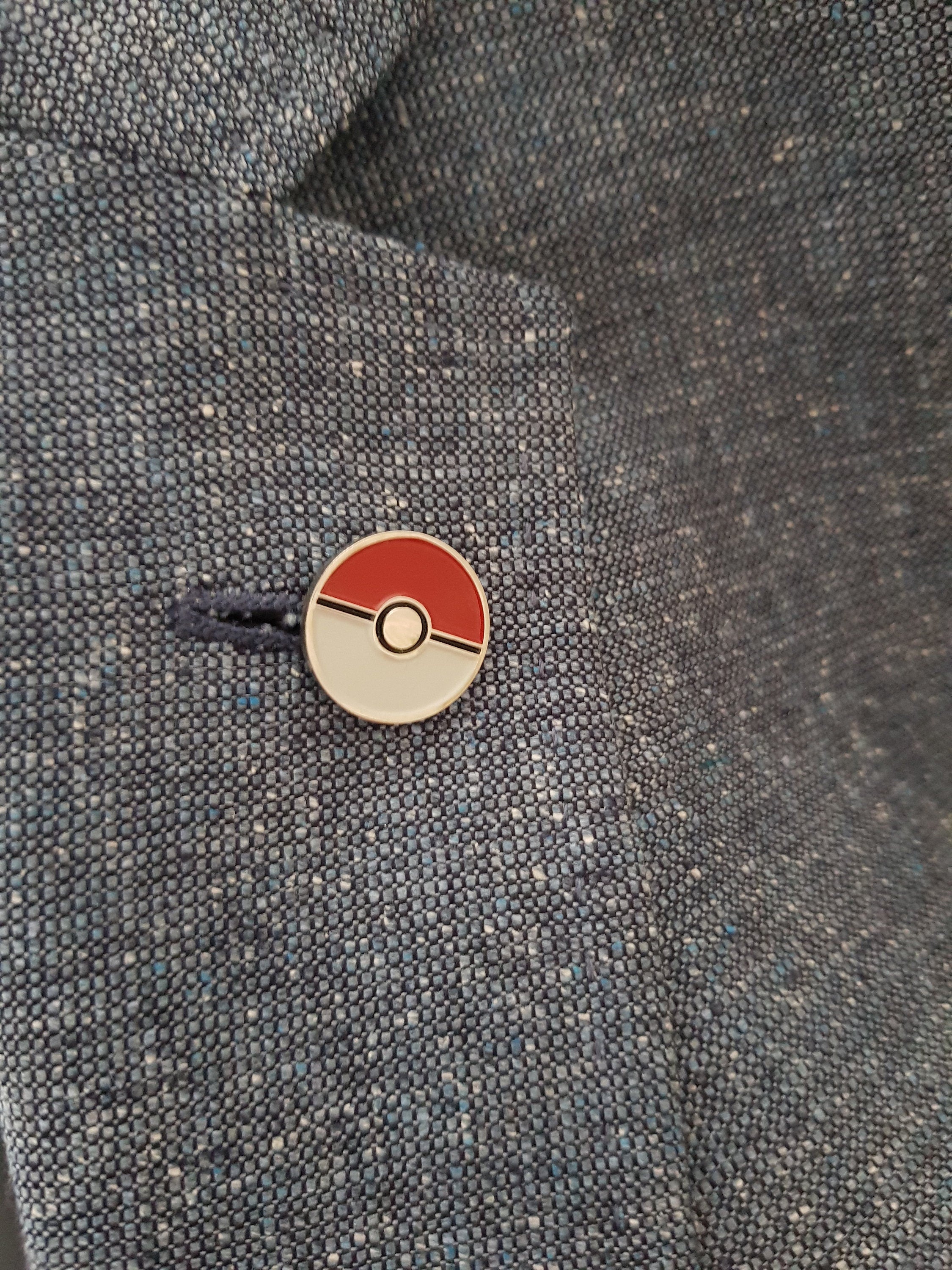 Pokemon Pokeball Lapel Pin Suit Pin Gaming Accessory Fan Jewelry Unique Pokeball Inspired Gift Collectible Pokemon Fan Suit Decoration