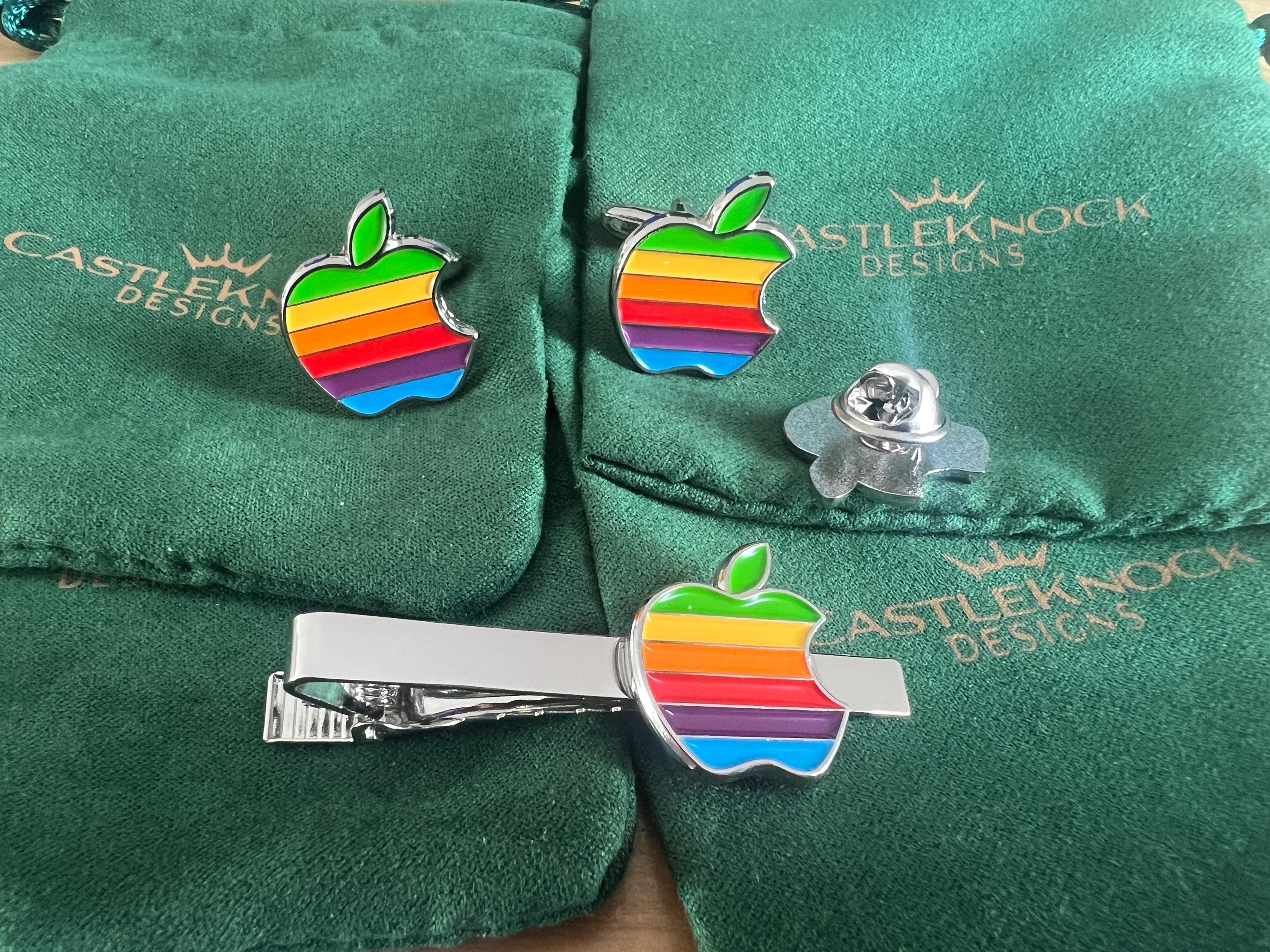 Vintage Apple Macintosh Cuffs Tieclip Pin Set Tech Classic Computer-Themed Jewelry Unique Gift for Apple Fans Geeky Men's Cufflinks