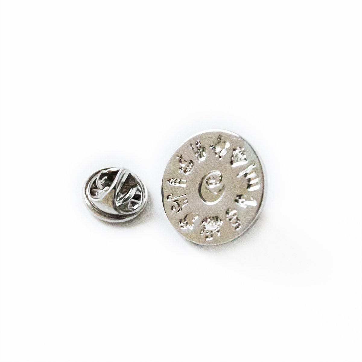 Irish History Suit Pin Celtic Heritage Lapel Pin Irish Symbolism Accessory Celtic Knot Design Ireland Gift for Him Gaelic Pride Jewelry