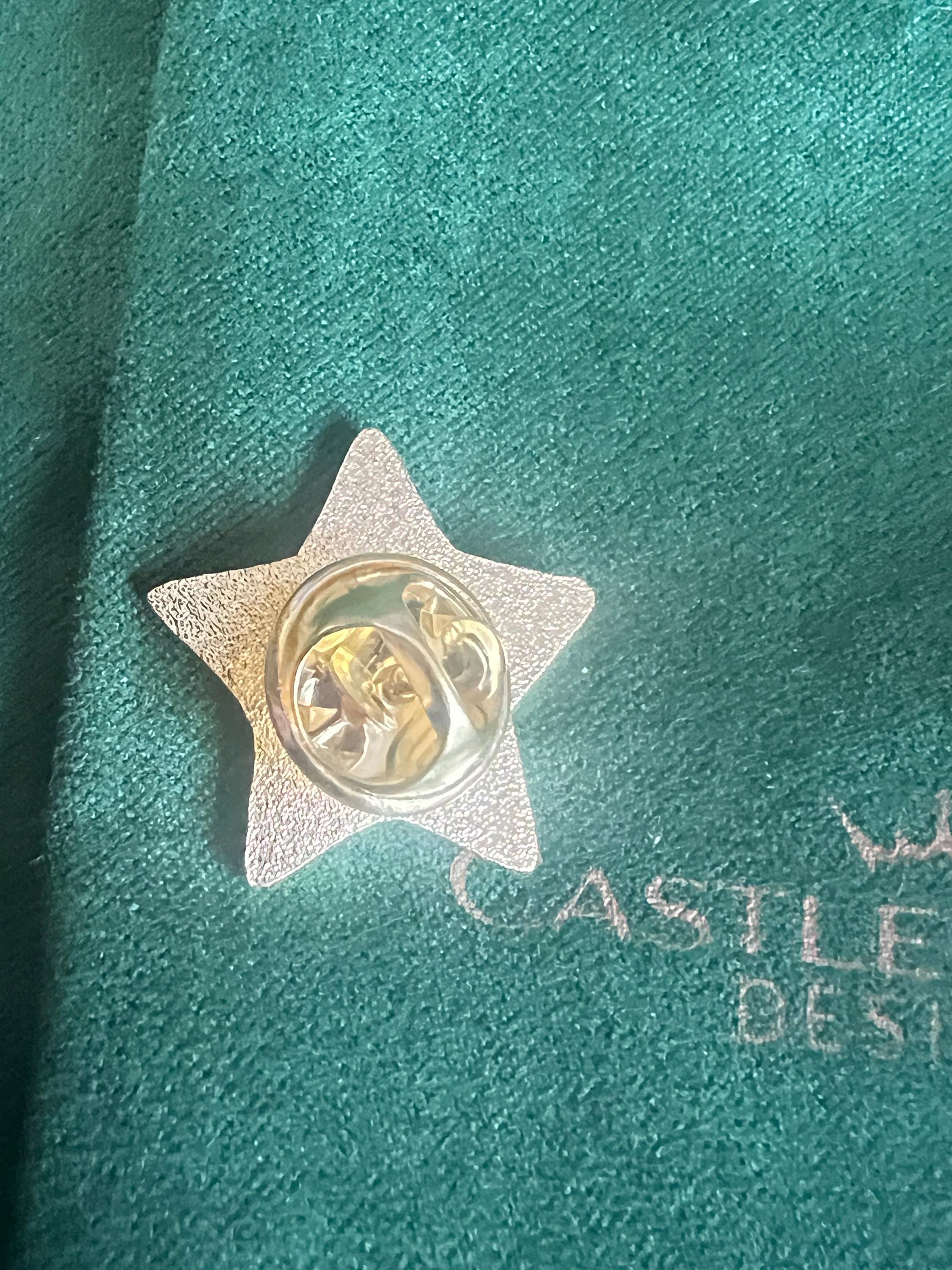 Super Star Suit Pin Retro Gaming Accessories Handcrafted Unique Gift for Gamers Geeky Wedding Jewelry Perfect for Mario Fans and Collectors