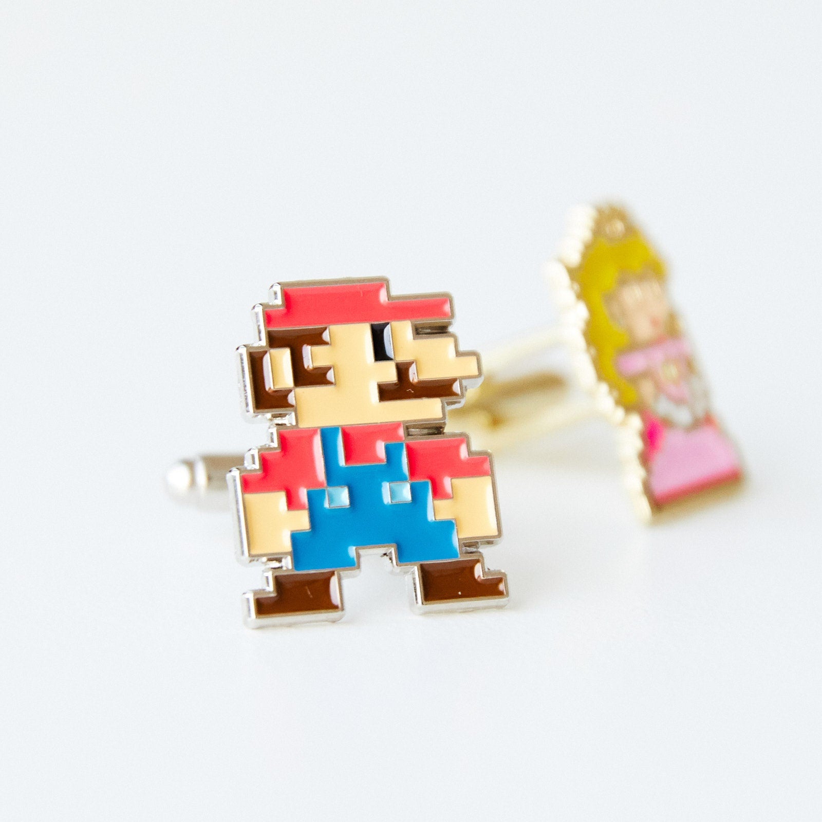 Retro 8-Bit Wedding Cufflinks Gamer Groom Accessory Pixel Art Cufflinks for Wedding Day Unique Geeky Gift Nerdy Boyfriend Gamer Wedding Gift