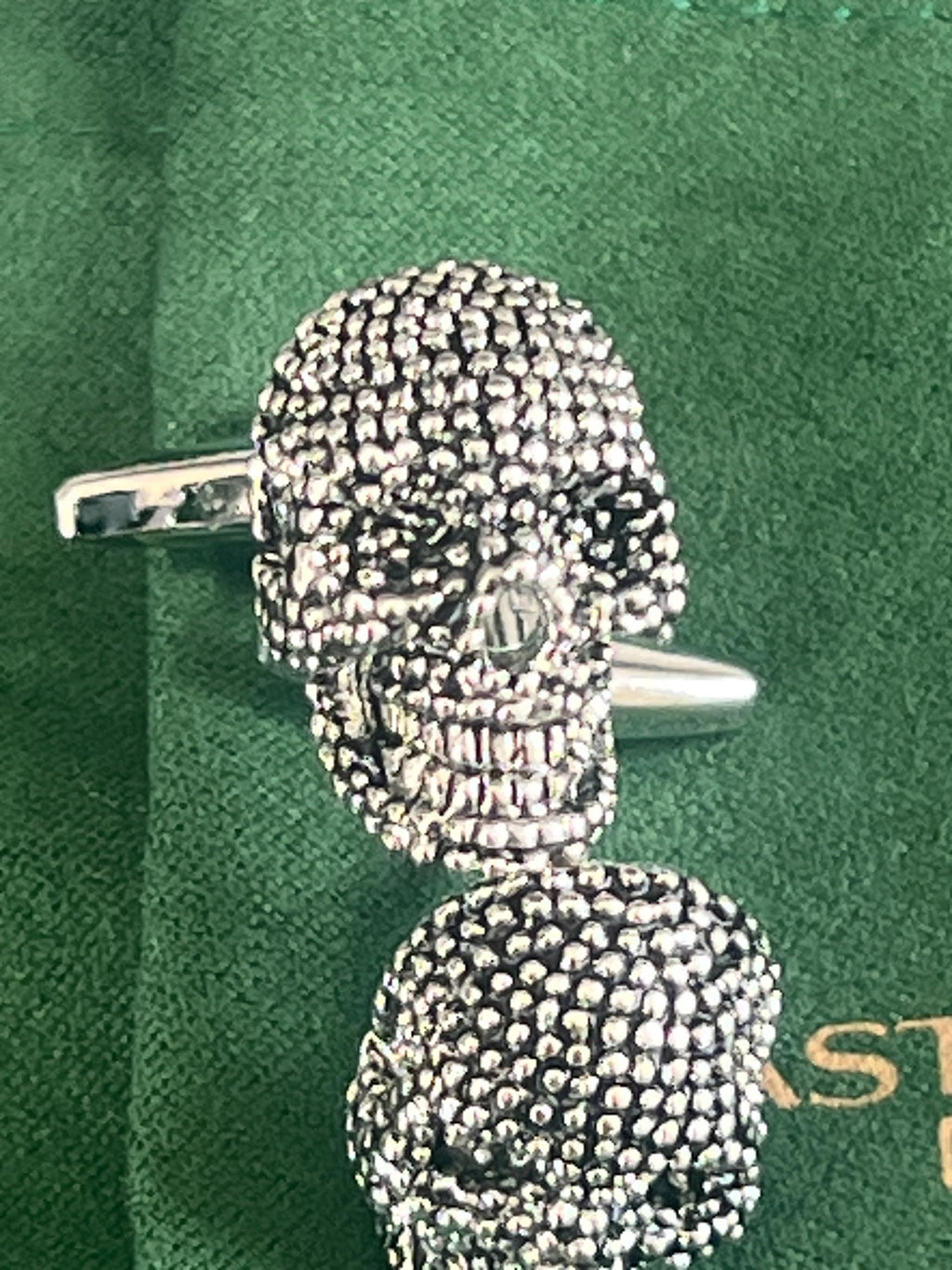 Silver Skull Cufflinks Gothic Men's Jewelry Skeleton Themed Accessories Halloween Gift for Him Wedding Birthday Groom Cufflinks