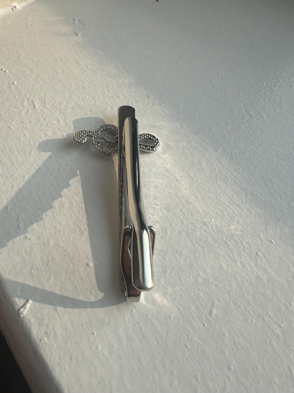 Musical Note Tie Clip Music Lover's Accessory Elegant Tie Bar for Musicians Unique Gift for Him Music-Themed Jewelry Stylish Suit Decoration