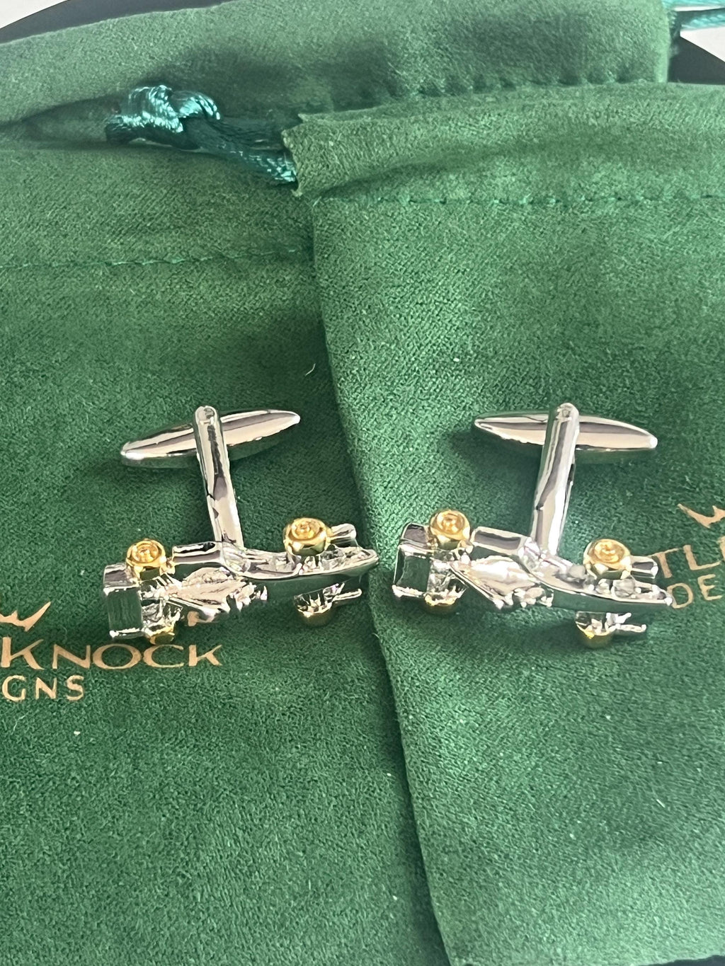 F1 Racing Car Cufflinks Formula 1 Inspired Jewelery Motorsport Accessories Unique Gift for Him Racing Enthusiast Cufflinks Perfect Fans