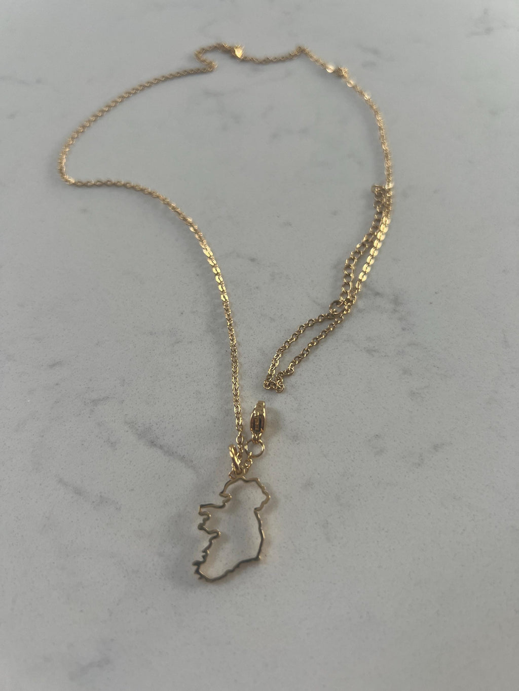 Ireland Map Gold Transparent Necklace Handcrafted Irish Jewelry Unique Gift for Her Celtic Pendant Elegant and Meaningful Irish Keepsake