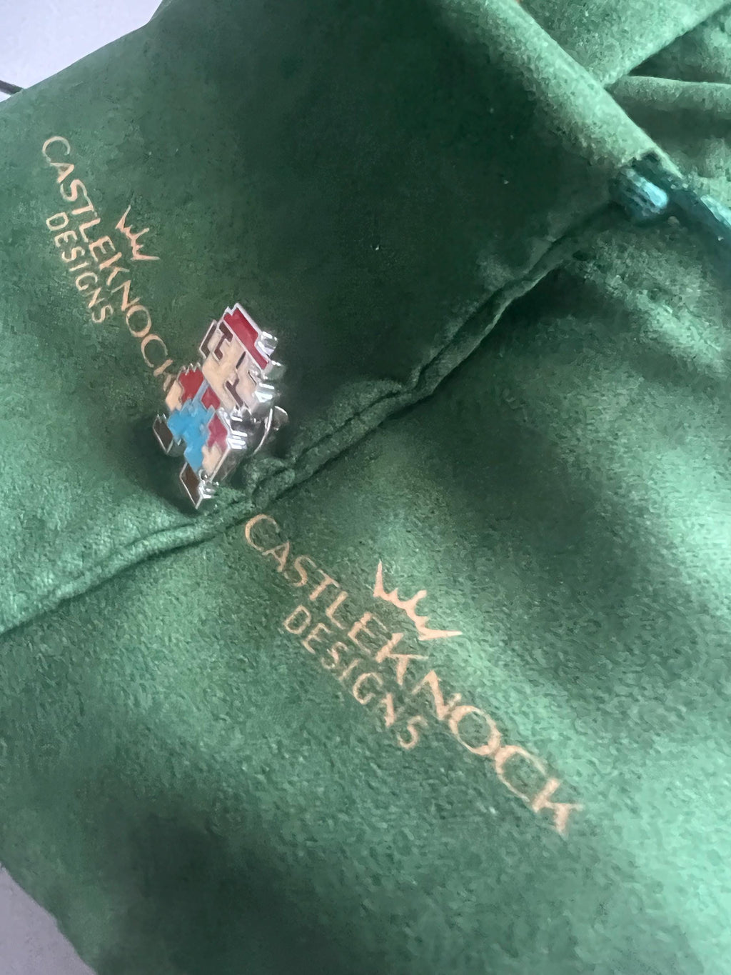 Mario 8 Bit Design Suit Pin Lapel Retro Gaming Accessory Video Game Fan Jewelry Mario Inspired Gift Unique Gamer Suit Decoration for Fans