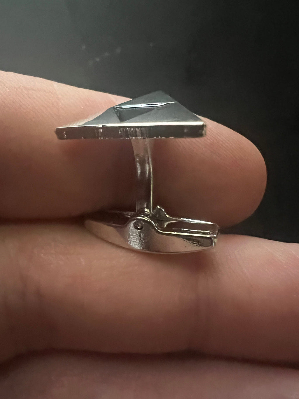 Legend of Zelda Triforce Cufflinks Pin Tie Clip Set Silver Zelda Accessories Gamer Gift for Him Geek Jewelry Set Cosplay Jewelry