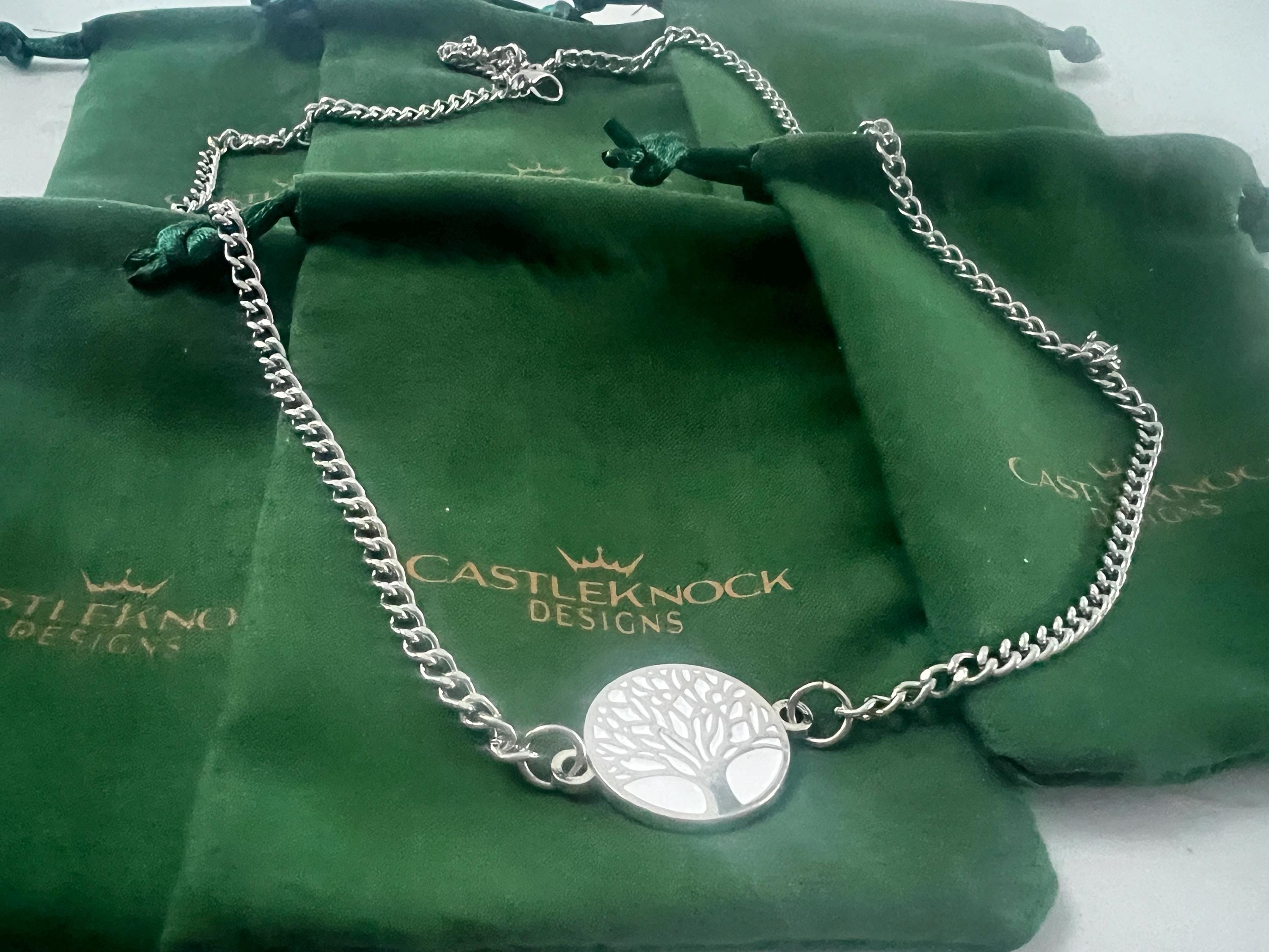 Tree of Life Necklace Unisex Pendant Meaningful Nature Inspired Jewelry Unique Gift for Him or Her Symbolic Accessory for Everyday Style