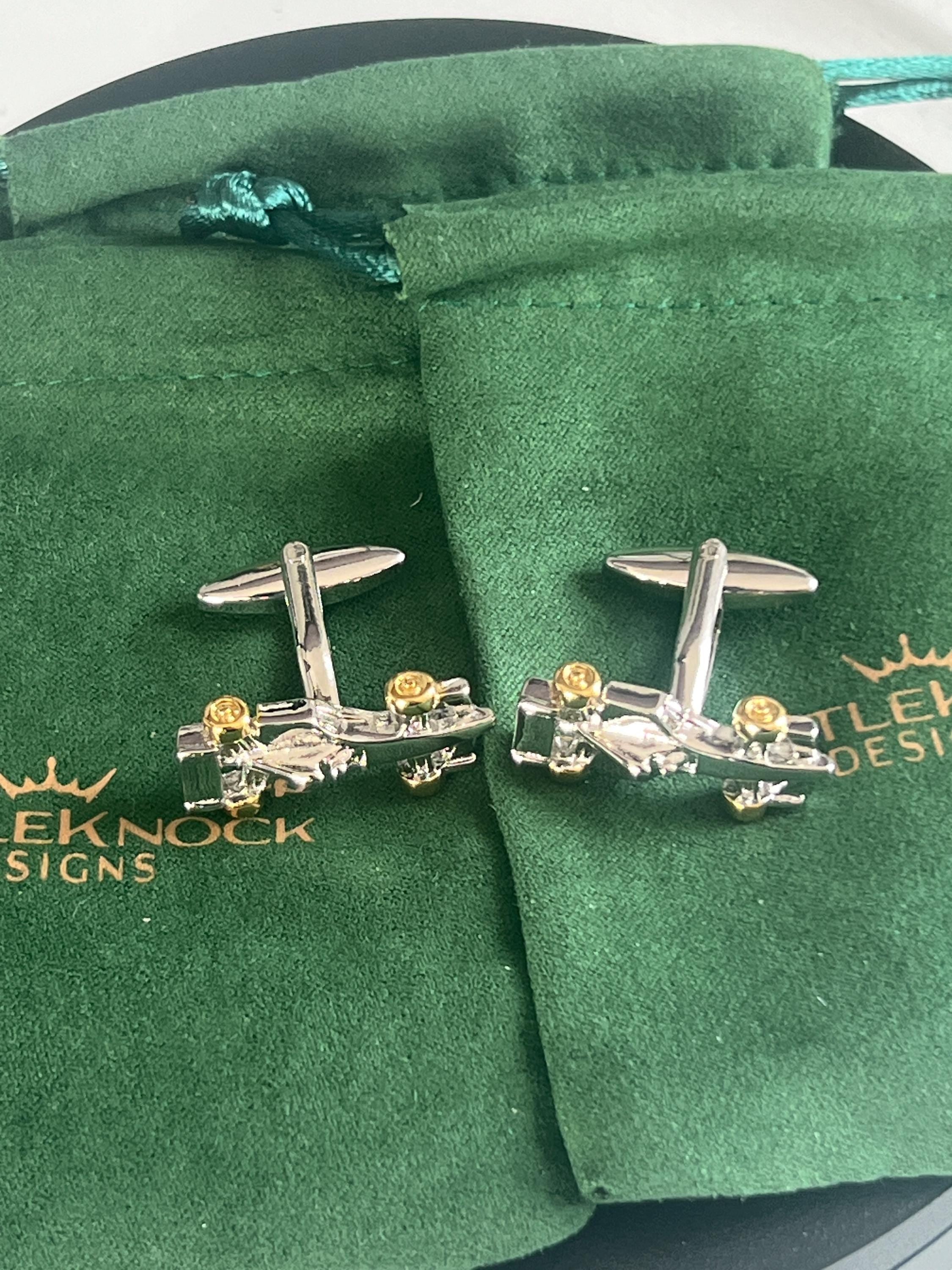 F1 Racing Car Cufflinks Formula 1 Inspired Jewelery Motorsport Accessories Unique Gift for Him Racing Enthusiast Cufflinks Perfect Fans